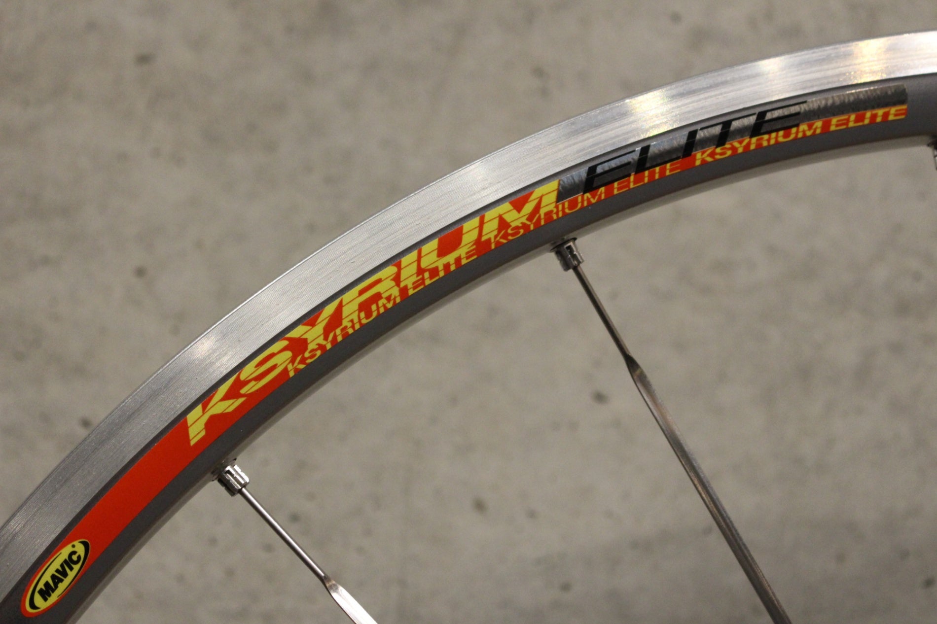 マヴィック MAVIC キシリウム エリート KSYRIUM ELITE アルミ