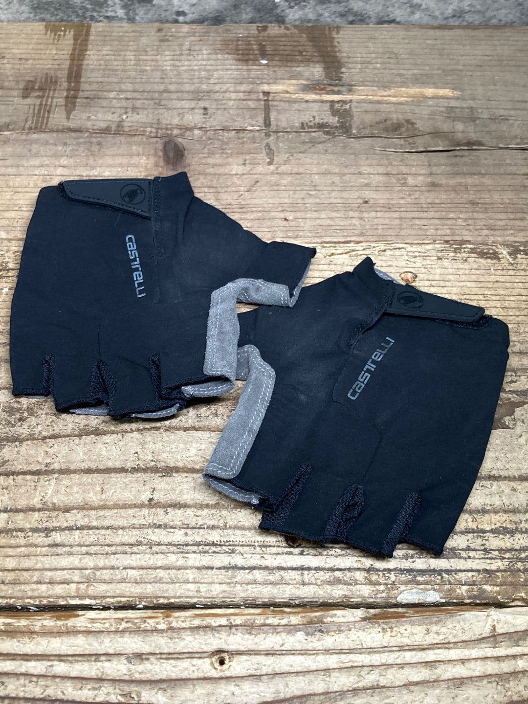 JH097 カステリ CASTELLI 指切りグローブ 黒 XL