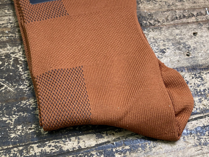 JJ944 ラファ Rapha PRO TEAM SOCKS ソックス 茶 レギュラーサイズ M