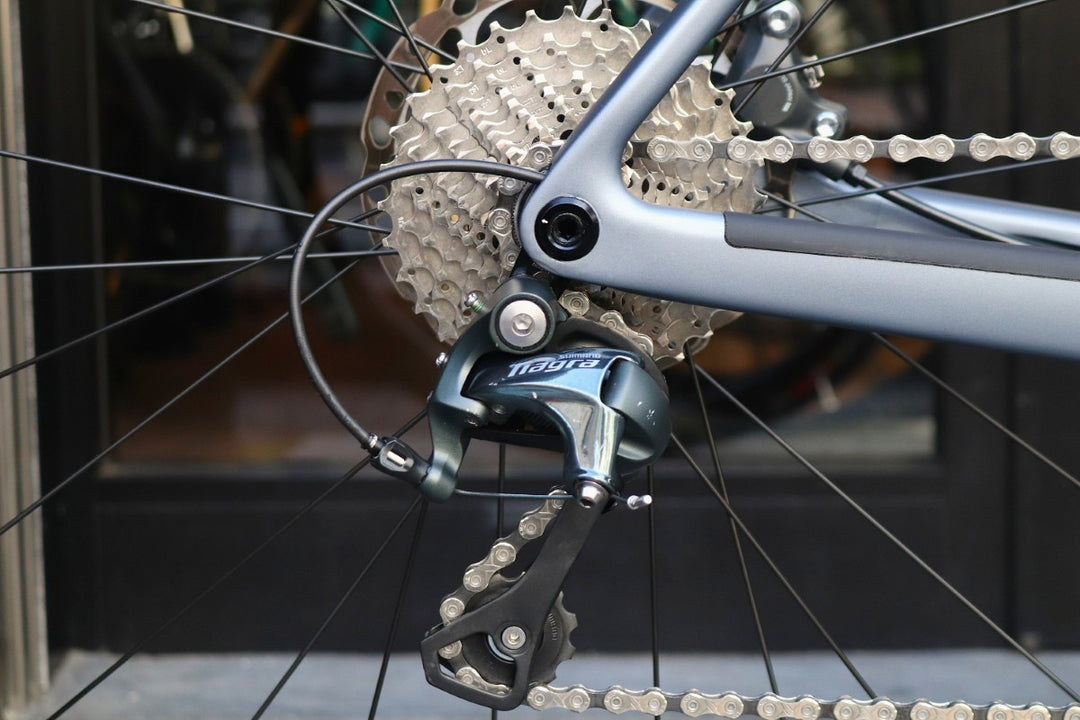 スコット SCOTT アディクト ADDICT 40 2023モデル Lサイズ シマノ ティアグラ 4720 10S カーボン ロードバイク 【東京南麻布店】