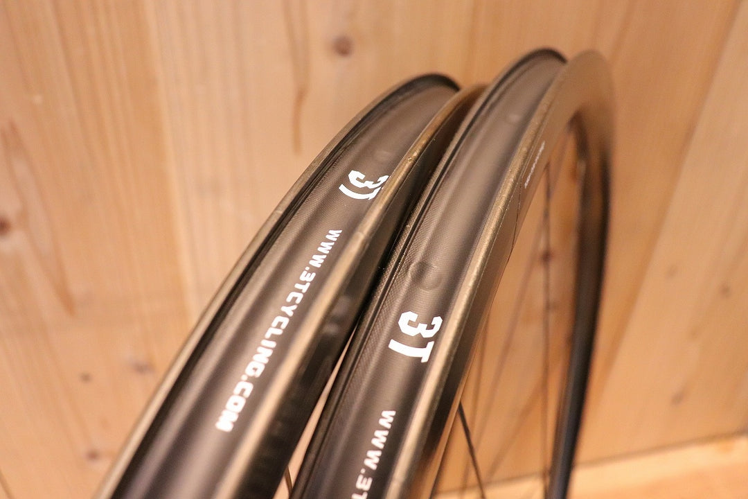 3T ディスカス DISCUS C35 TEAM STEALTH カーボン クリンチャー ホイールセット シマノ 11S/12S 【芦屋店】