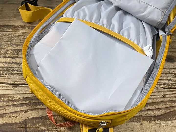 KL093 ドイター deuter RACE AIR 10 リュック バックパック マスタード