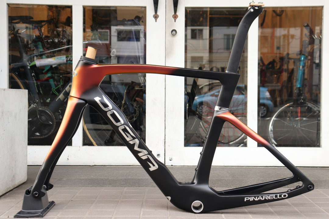 【コンディション良好！】 ピナレロ PINARELLO ドグマ NEW DOGMA F DISK 2025年モデル 540サイズ カーボン ロードバイク フレームセット 【横浜店】