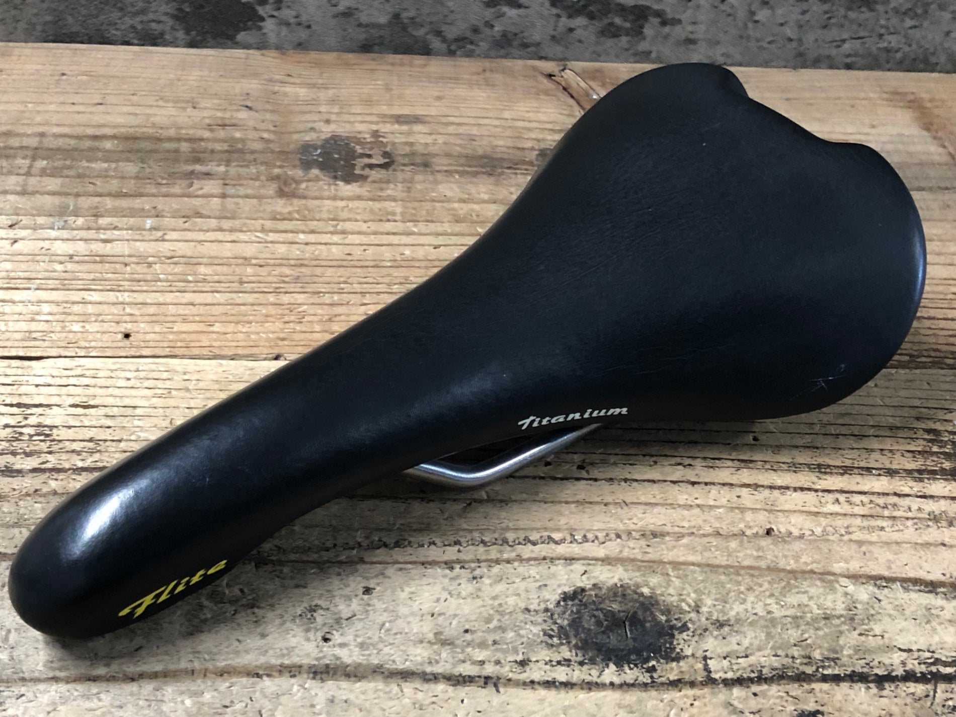 KI375 セライタリア Selle Italia フライト チタニウム FLITE Titanium