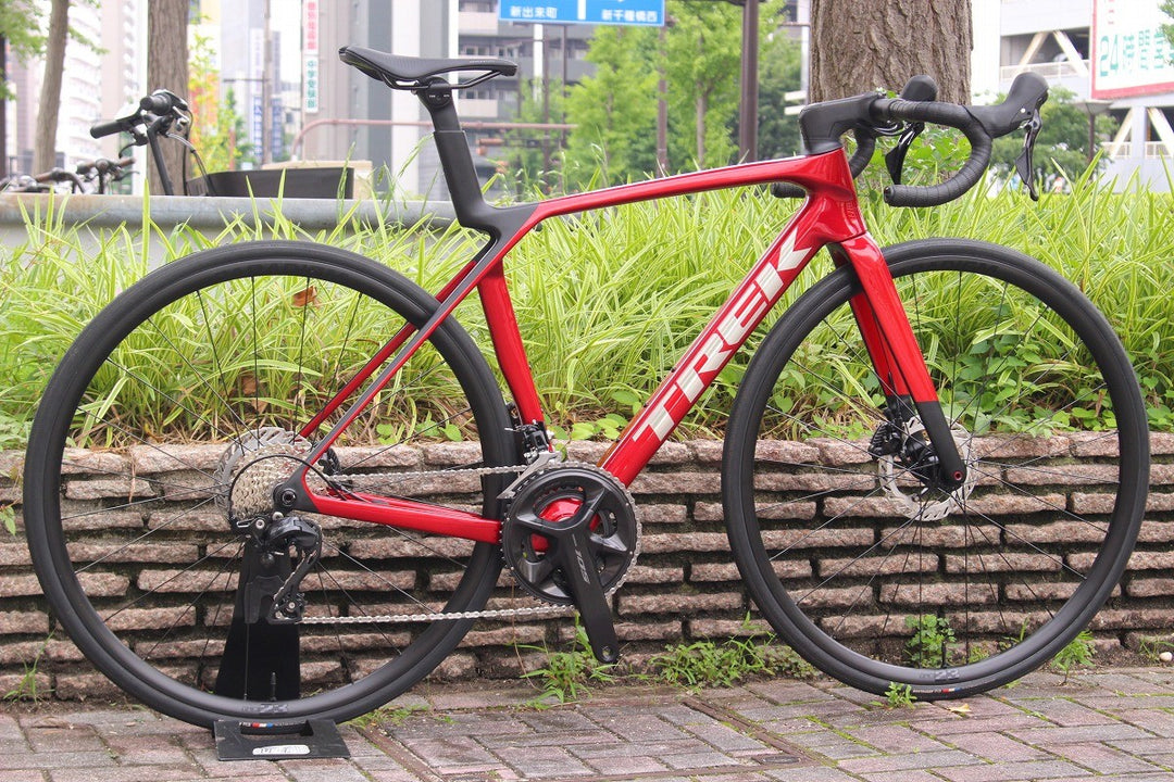 トレック TREK マドン MADONE SL5 GEN8 2026 Mサイズ シマノ 105 R7120 12S カーボン ロードバイク 【名古屋店】