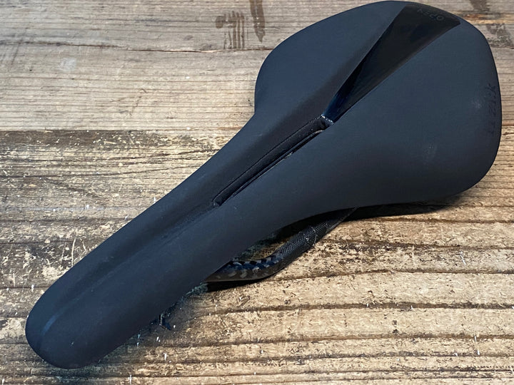 JG149 フィジーク fizik アンタレス ANTARES R1 OPEN サドル 140mm 黒 BRAIDED