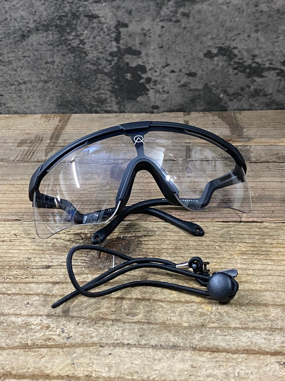 KM767 アルバオプティクス ALBA OPTICS DELTA サングラス アイウェア 黒