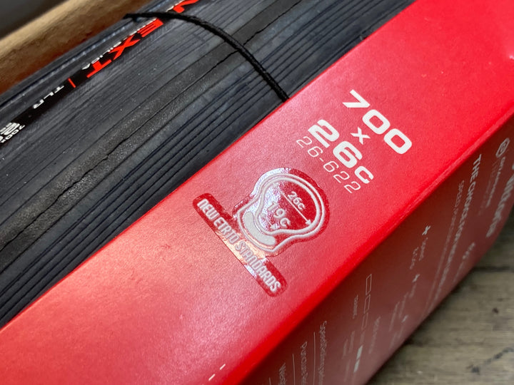 JF275 ヴィットリア vittoria コルサ CORSA N.EXT TLR チューブレスレディー タイヤ 700x26C