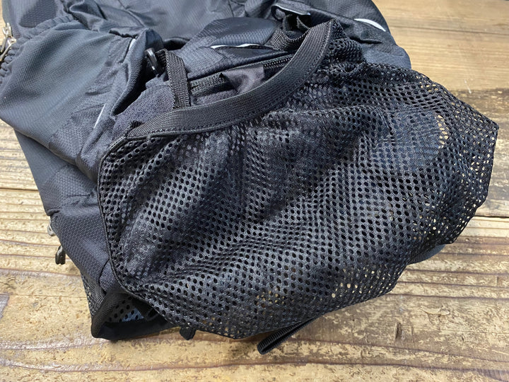 KD521 ドイター deuter superbike 18 EXP リュックサック バックパック 黒