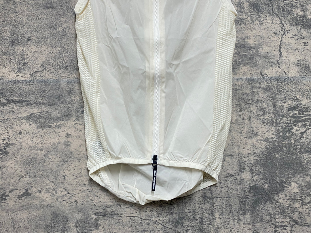JY508 パスノーマルスタジオ PAS NORMAL STUDIOS Mechanism Stow Away Gilet ジレ サイクルベスト オフホワイト XXS
