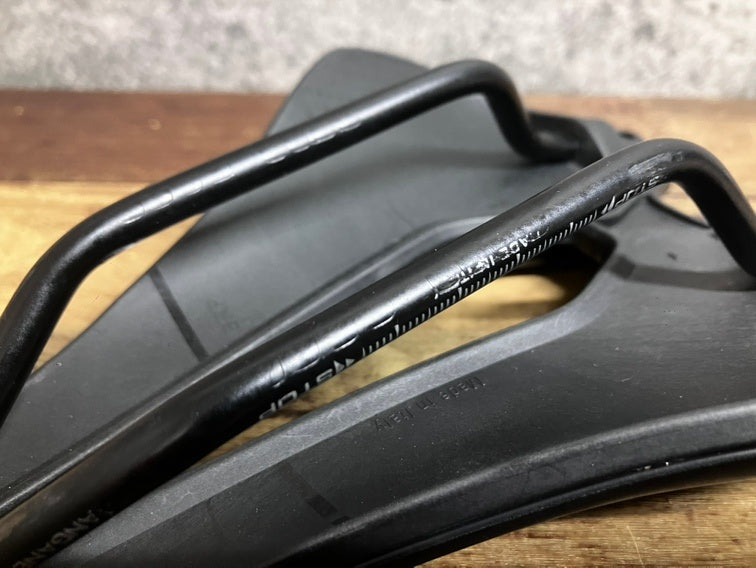 JX262 モスト MOST LYNX サドル 黒 145mm MANGANESEレール