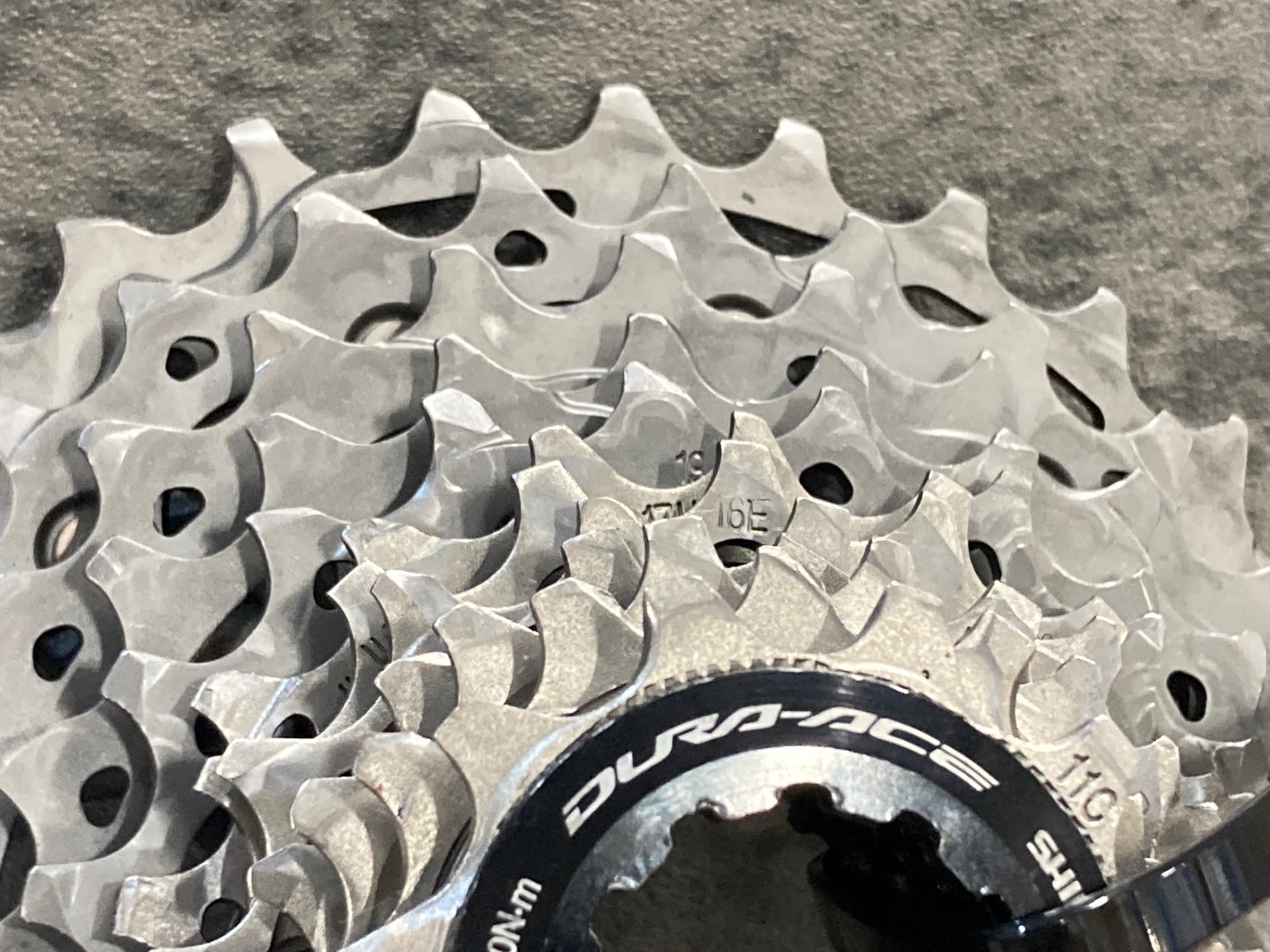 KC862 シマノ SHIMANO デュラエース DURA-ACE CS-R9200 スプロケット