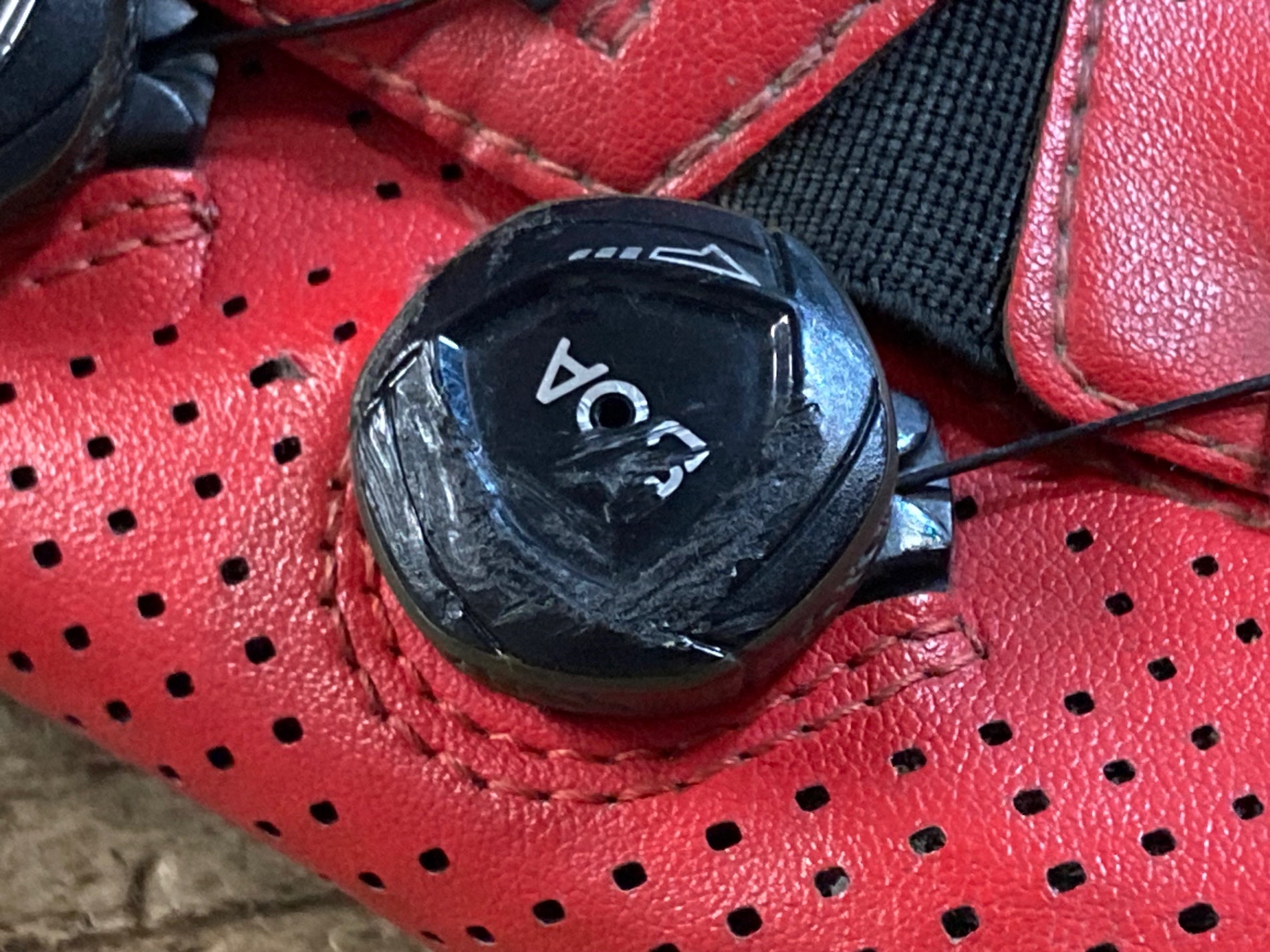 KE359 フィジーク fizik R1 ビンディングシューズ SPD-SL EU43 赤