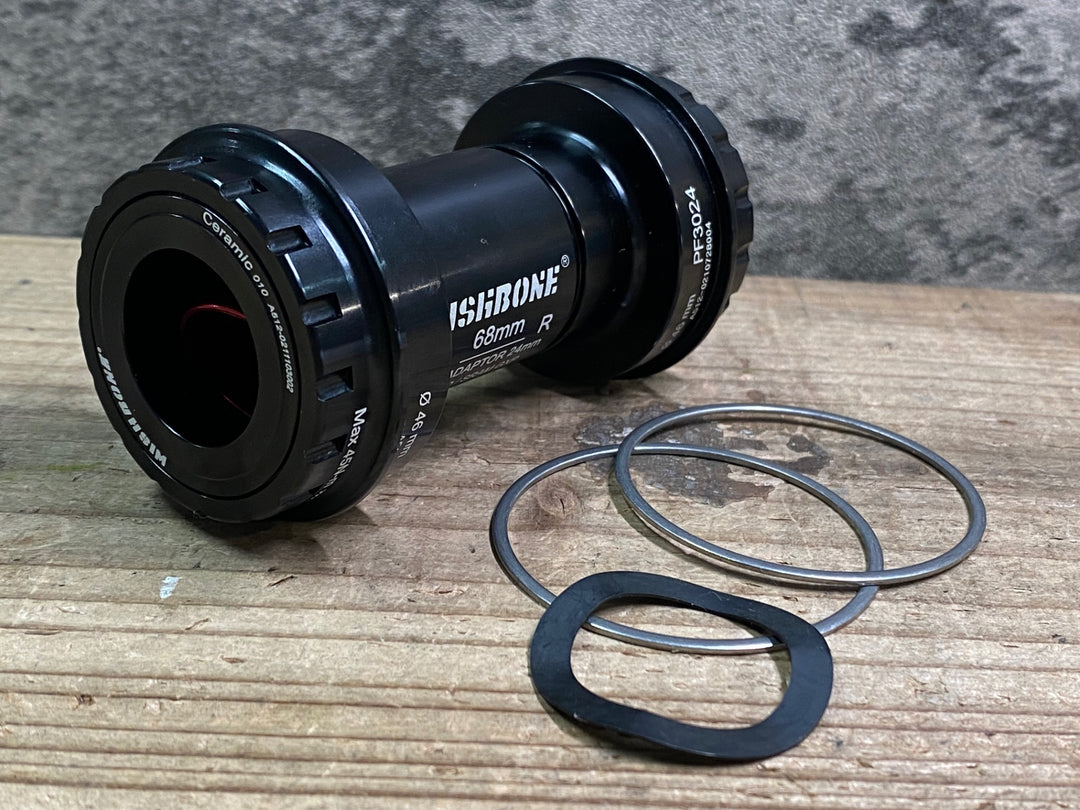 JM718 ウィッシュボーン WISHBONE BPF3024 ボトムブラケット BB 黒 Φ46 PF30 スピンドル径Φ24