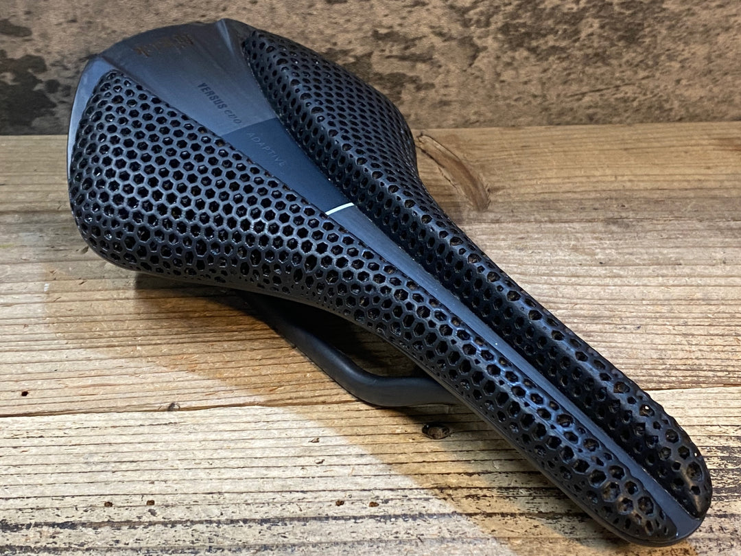 JW318 フィジーク fizik アンタレス ANTARES VERSUS EVO ADAPTIVE REGULAR サドル カーボンレール 黒