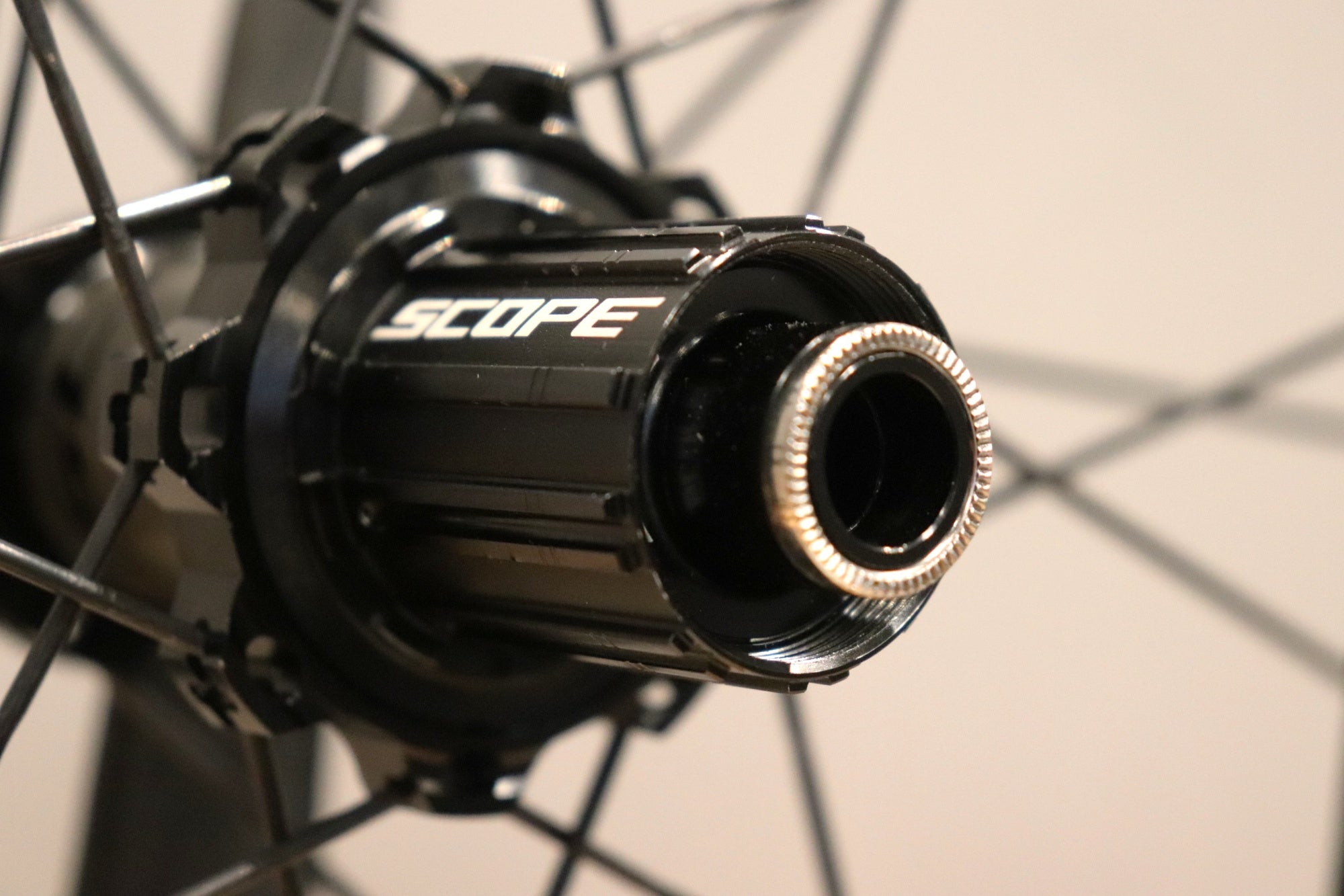 スコープ SCOPE R5D TLR DISC カーボン ディスク チューブレスレディ