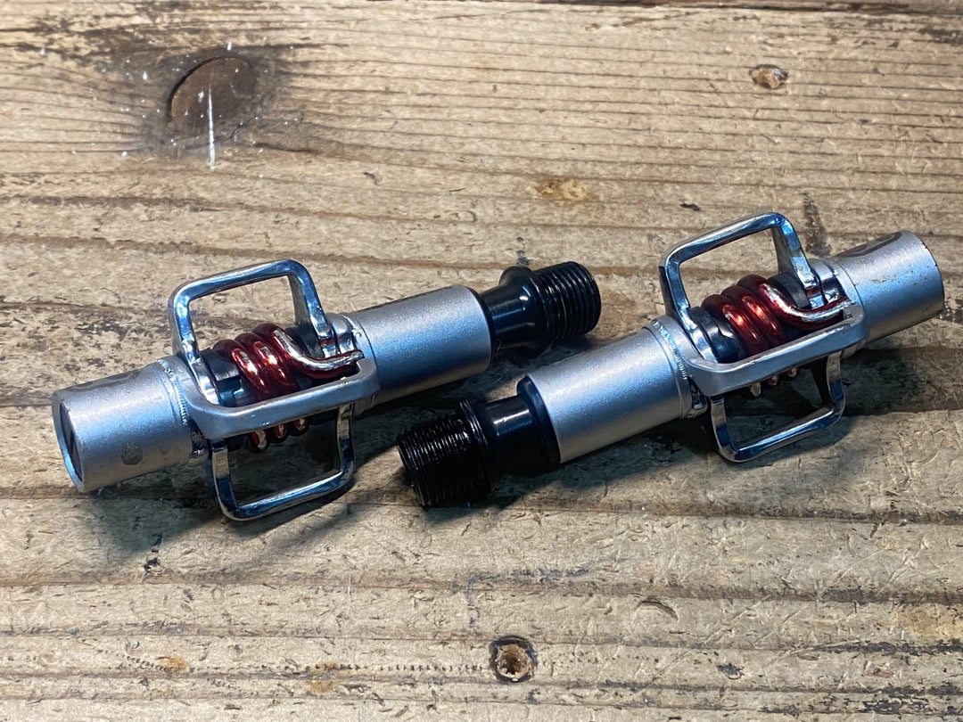 JN513 クランクブラザーズ CRANKBROTHERS エッグビーター eggbeater 1 ビンディングペダル 赤 ※錆び
