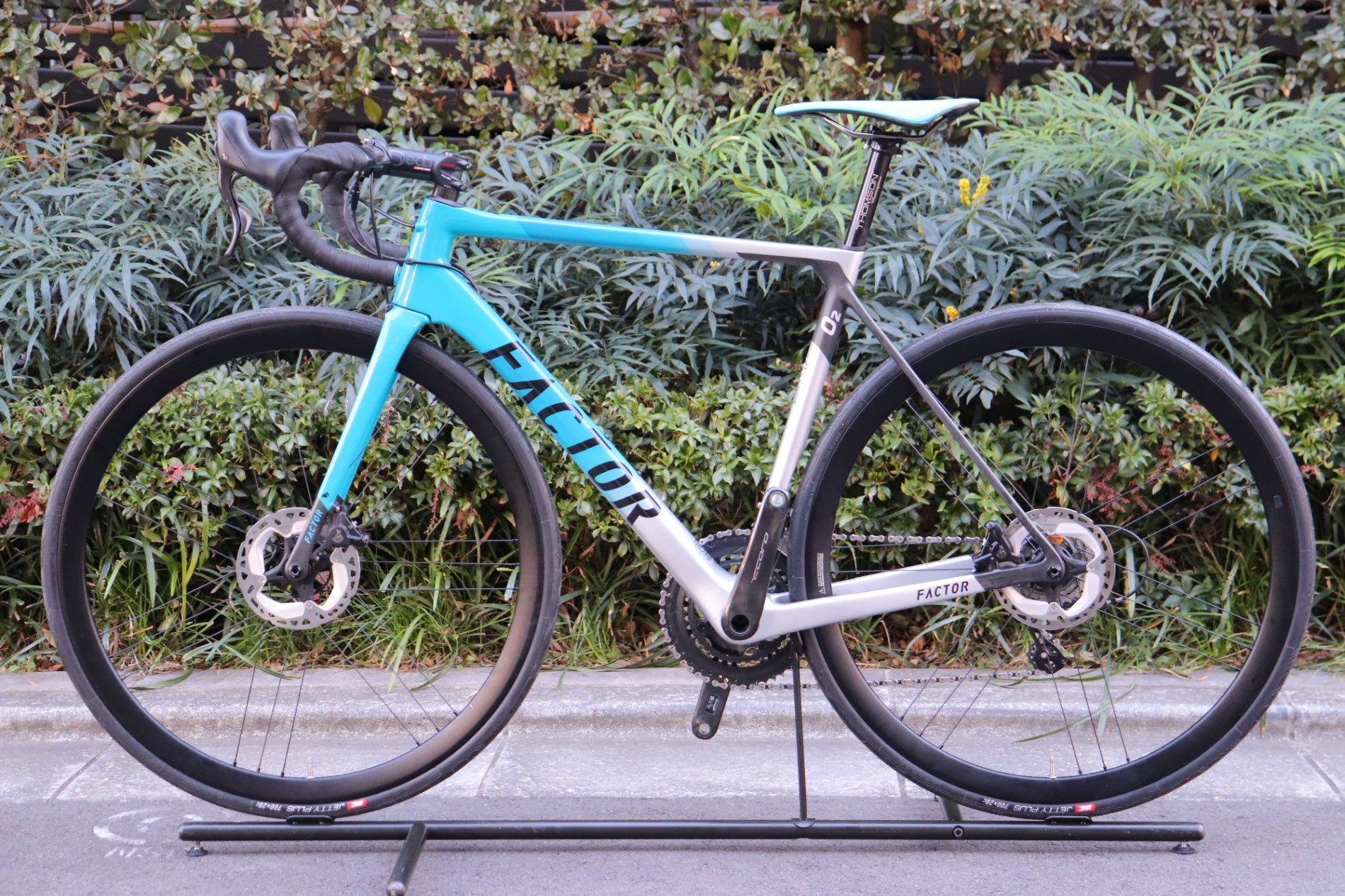 ファクター FACTOR O2 DISC 2nd Gen 2021年 54サイズ カンパ レコード