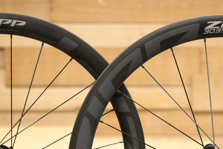 ジップ ZIPP 303S カーボン チューブレスレディ シマノ 12/11S ホイールセット フックレス DISC 【立川店】