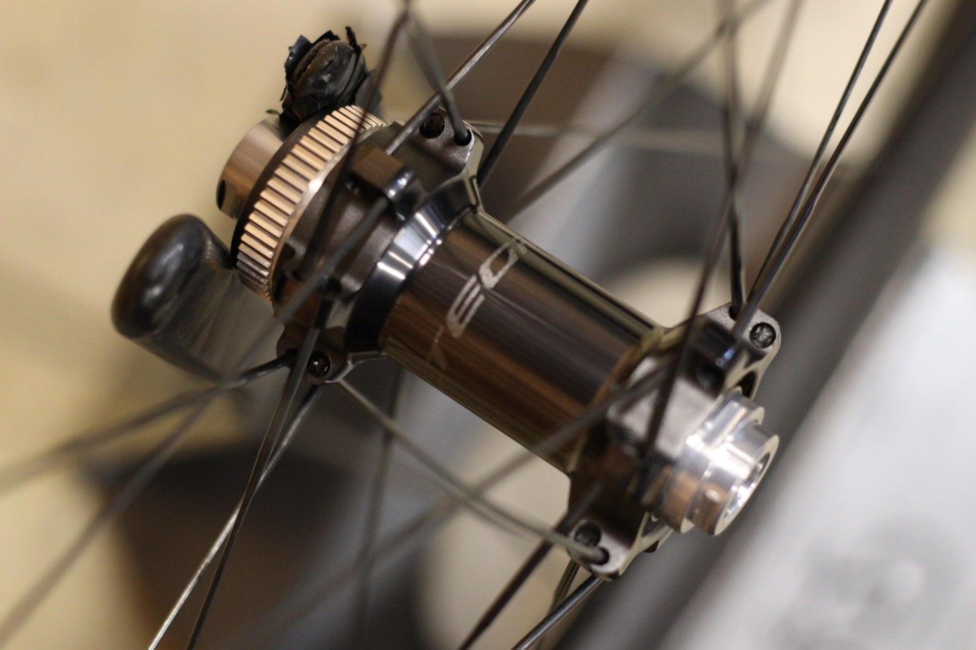 シマノ SHIMANO アルテグラ ULTEGRA WH-R8170-C36-TL カーボン