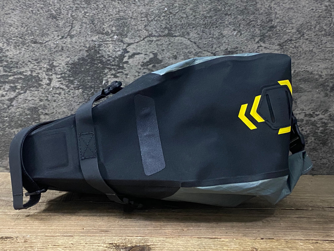 KQ675 アピデュラ APIDURA バックカントリーサドルパック BACKCOUNTRY SADDLE PACK 4.5L サドルバッグ 黒