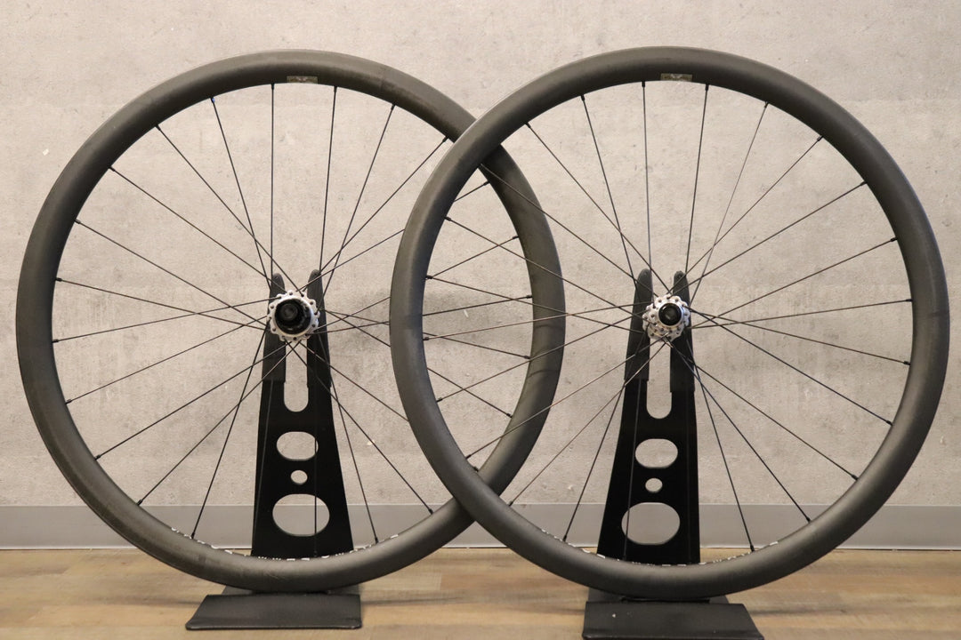 ウィキッド・ホイール・ワークス WICKED WHEEL WORKS IndustryNine SOLIX ROAD カーボン クリンチャー シマノ11/12S 手組 ホイールセット 【さいたま浦和店】