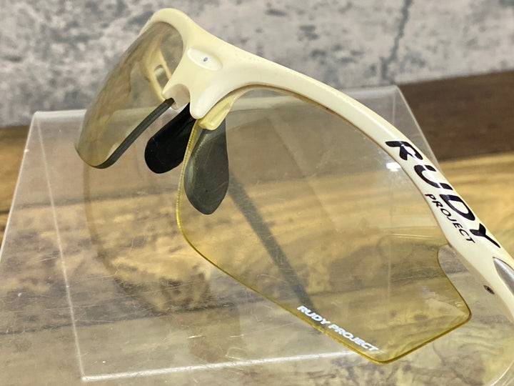 KI588 ルディプロジェクト RUDY PROJECT RYDON サングラス アイウェア 白 塗装浮き 黄ばみ