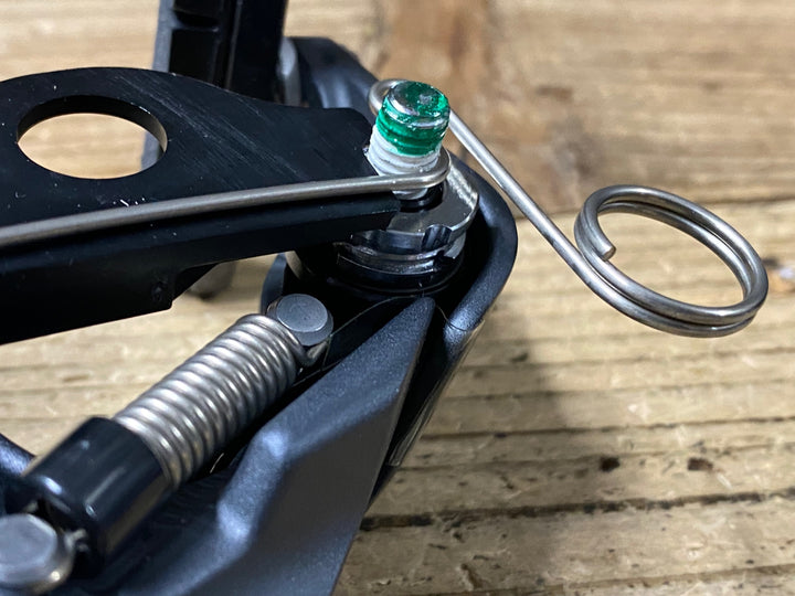 KH335 シマノ SHIMANO アルテグラ ULTEGRA BR-R8010-RS リア ダイレクトマウント キャリパーブレーキ