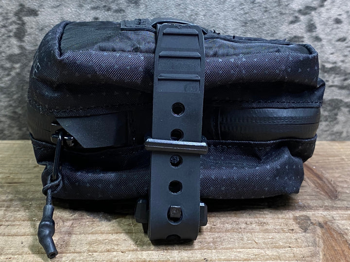 JK021 オルケース ORUCASE SADDLE BAG HC サドルバッグ 黒 0.6L