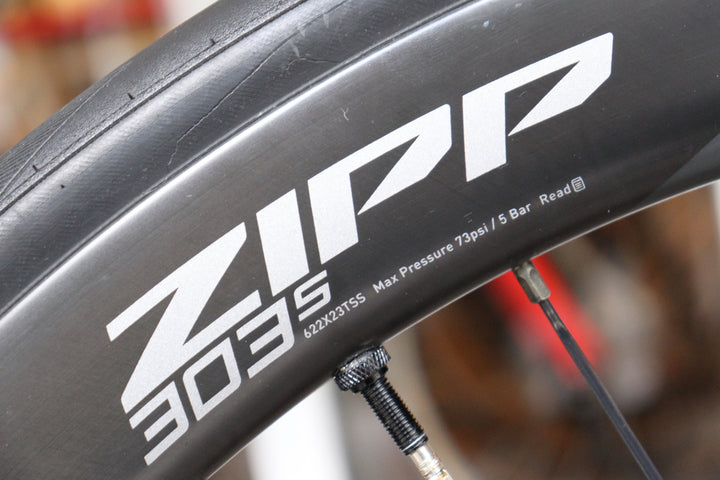 ジップ ZIPP 303S DISC カーボン クリンチャー チューブレスレディ ホイールセット シマノ11/12S 【横浜店】