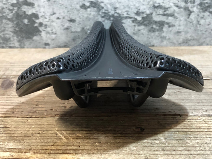 KG101 フィジーク fizik アンタレス ANTARES VERSUS EVO ADAPTIVE R3 サドル Kiumレール 149mm
