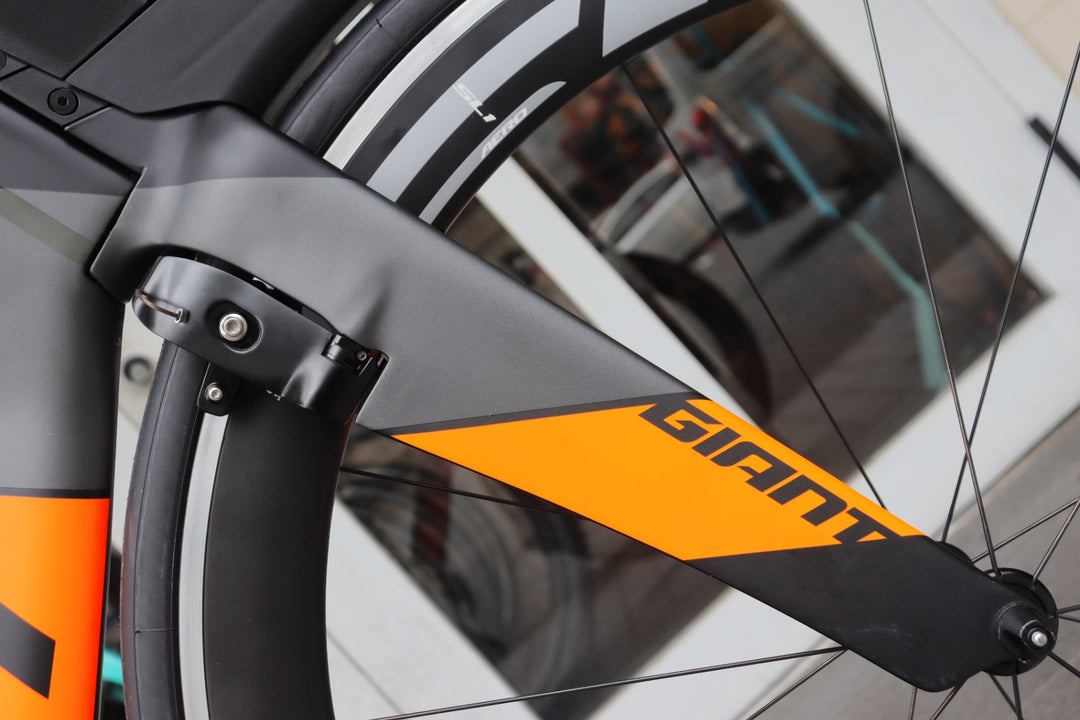 ジャイアント GIANT トリニティ TRINITY ADVANCED PRO 1 2017モデル Lサイズ シマノ アルテグラ 6870 11S カーボン TTバイク 【横浜店】