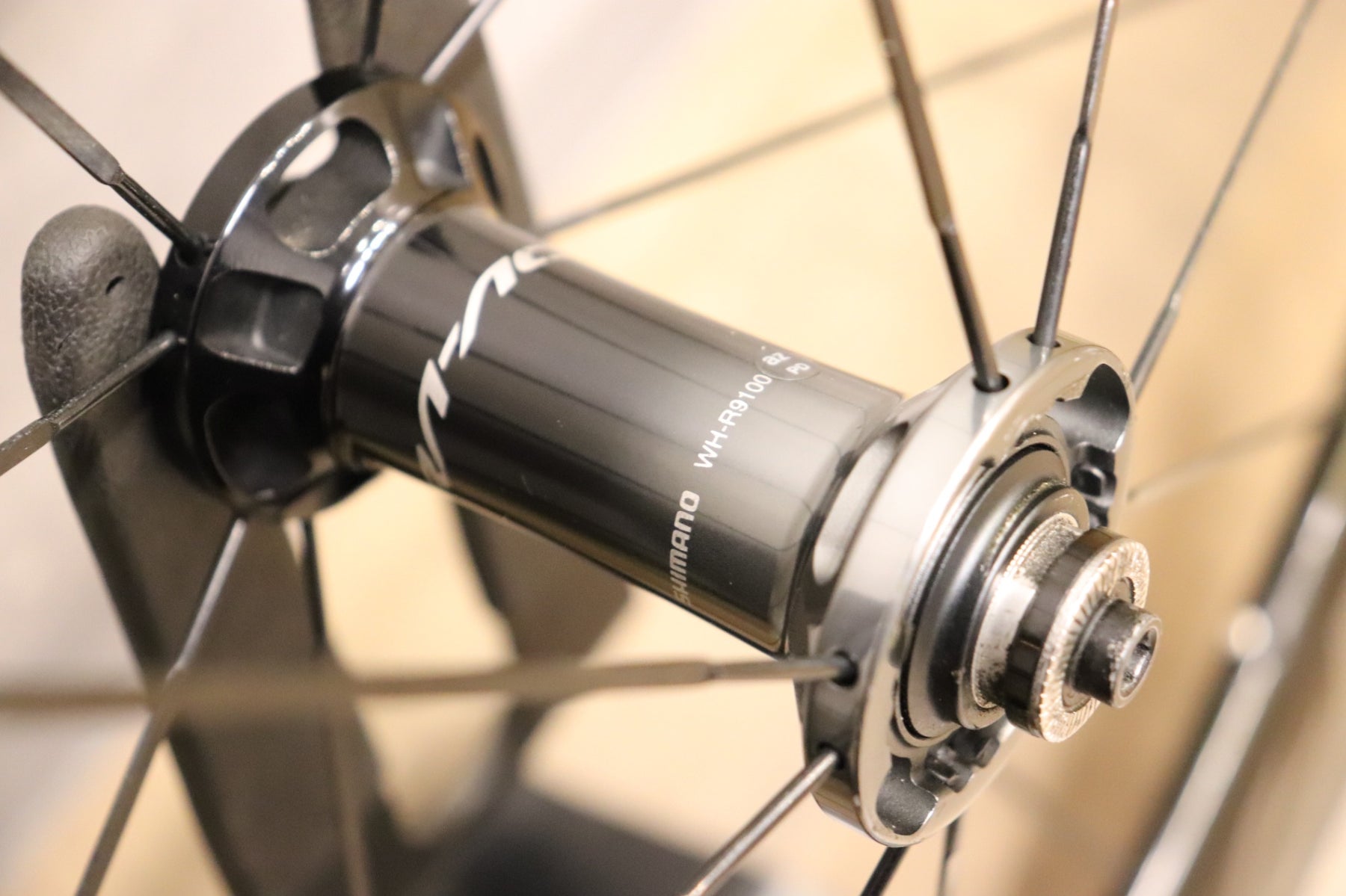 シマノ SHIMANO デュラエース DURA-ACE WH-R9100-C60-TU カーボン