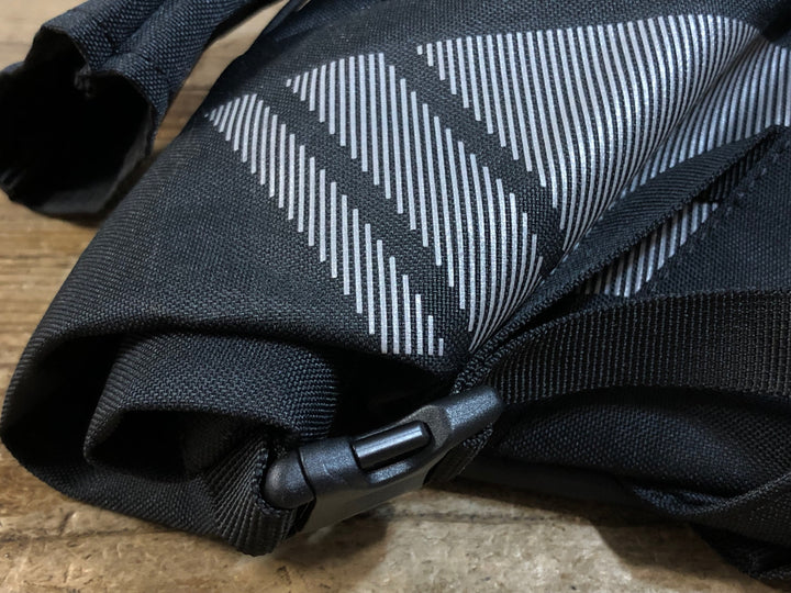 KE573 ジャックウルフスキン Jack Wolfskin サドルバッグ ブラック