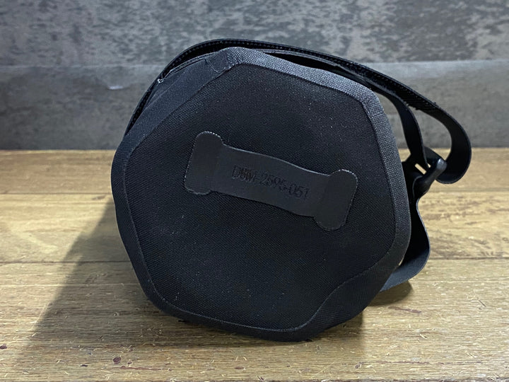 KB166 アピデュラ APIDURA BACKCOUNTRY DOWN TUBE PACK 1.8L ダウンチューブバッグ 黒