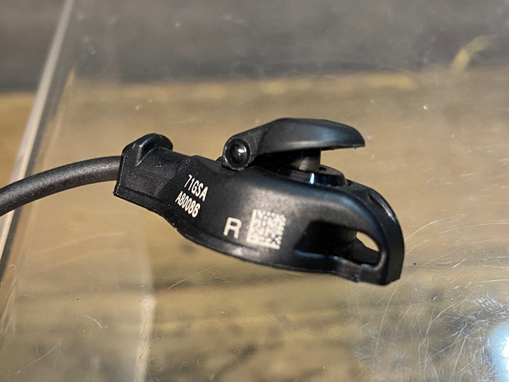 IZ372 シマノ SHIMANO SW-R9150 スプリンタースイッチ 左右セット 動作確認済み Di2 電動