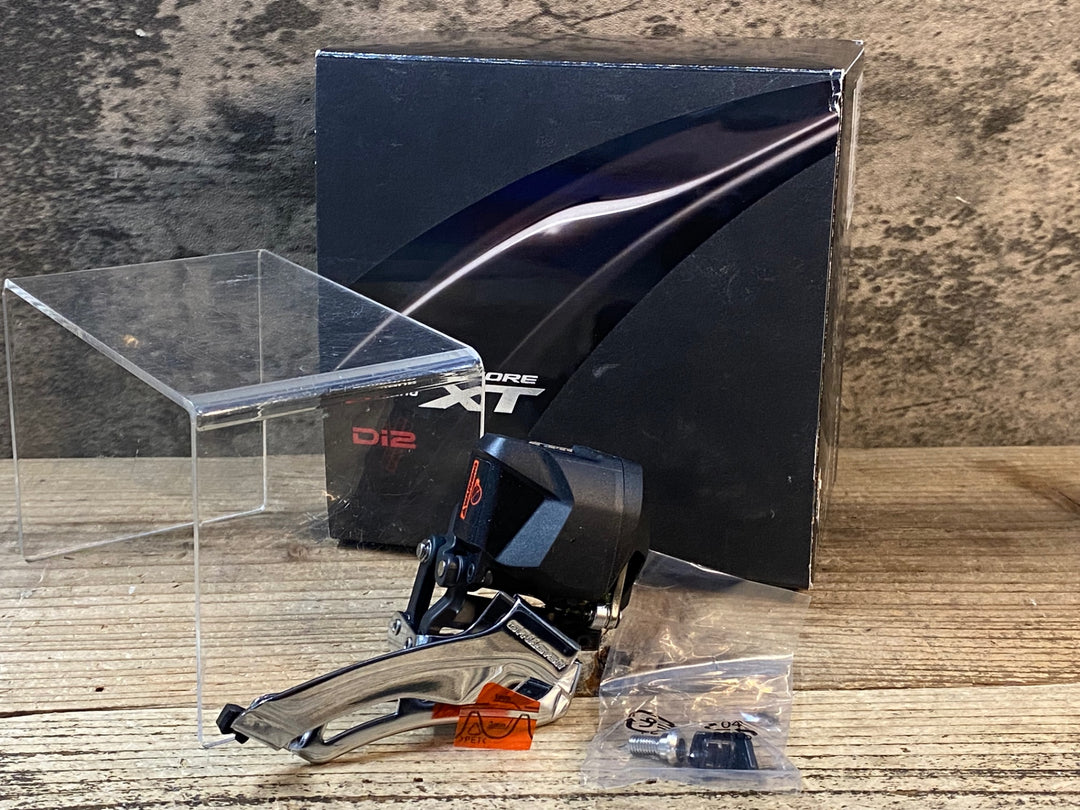 JV648 シマノ SHIMANO デオレ DEORE XT FD-M8070 フロントディレイラー 2s 66°-69° Di2 電動