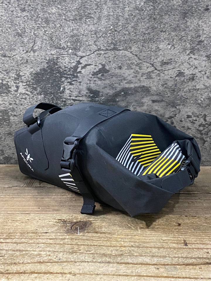 KO025 アピデュラ APIDURA レーシングサドルパック 防水 サドルバッグ 5L