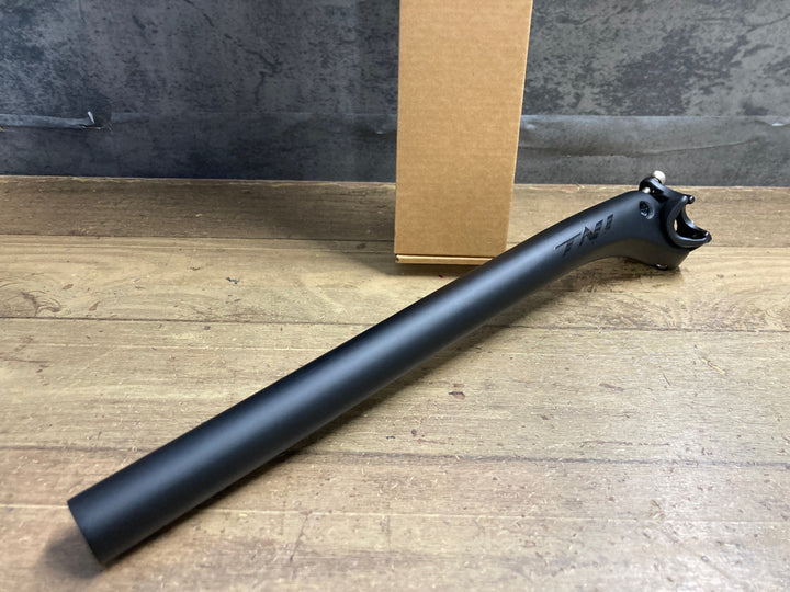 KP265 TNi Black カーボンシートポスト Φ27.2 350mm
