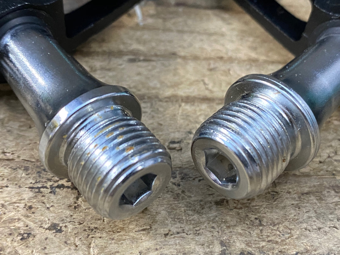 JY023 ビアンキ Bianchi CNC フラットペダル 黒 未使用
