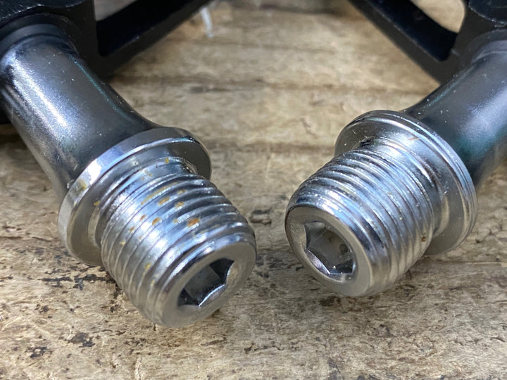 JY023 ビアンキ Bianchi CNC フラットペダル 黒 未使用