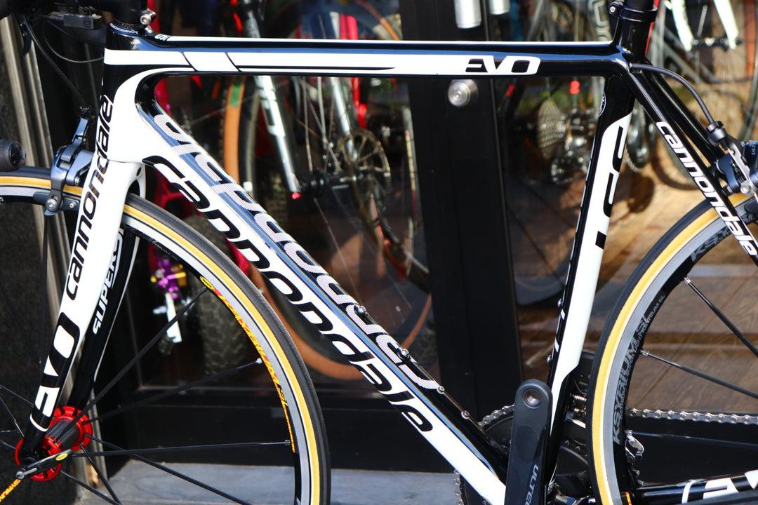 キャノンデール CANNONDALE スーパーシックス SUPERSIX EVO 2014モデル 54サイズ シマノ アルテグラ 6870 MIX Di2 11S カーボン ロードバイク 【東京南麻布店】