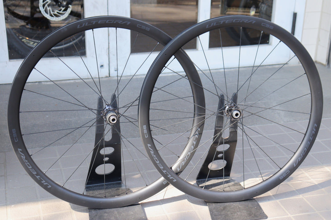 シマノ SHIMANO アルテグラ ULTEGRA WH-R8170-C36-TL カーボン チューブレスレディ ホイールセット シマノ11/12S 【横浜店】