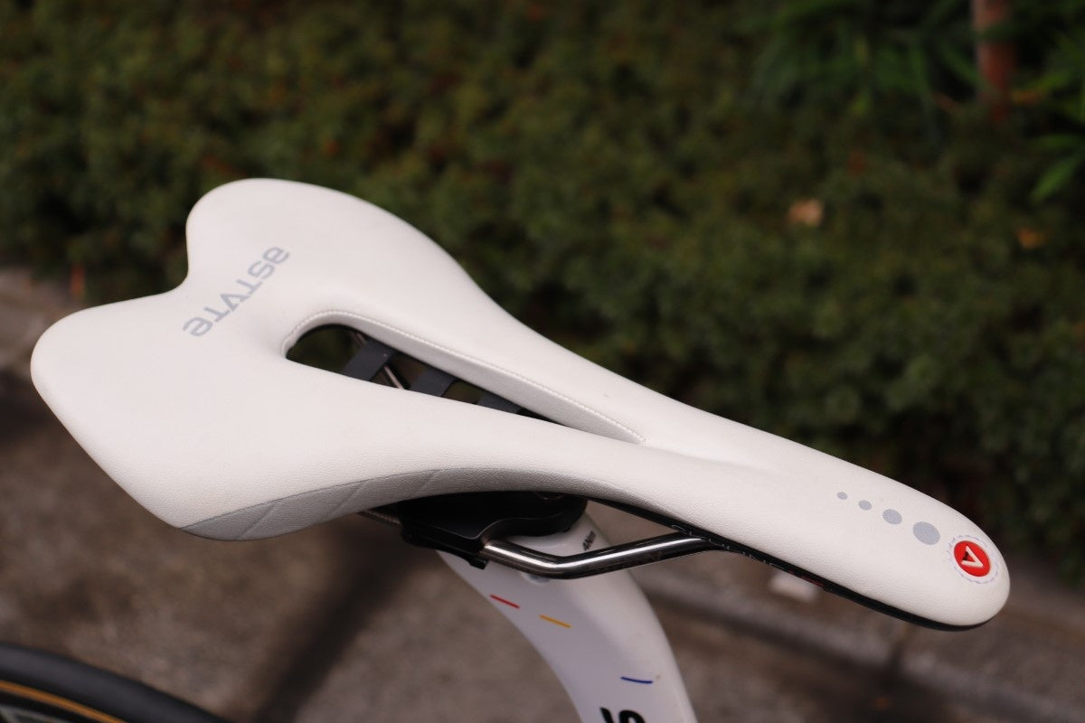 限定カラー 美品！ピナレロ PINARELLO DOGMA F10 2018モデル