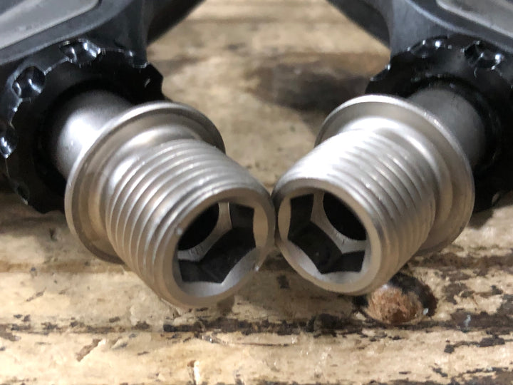 KC049 シマノ SHIMANO 105 PD-R7000 ビンディングペダル SPD-SL