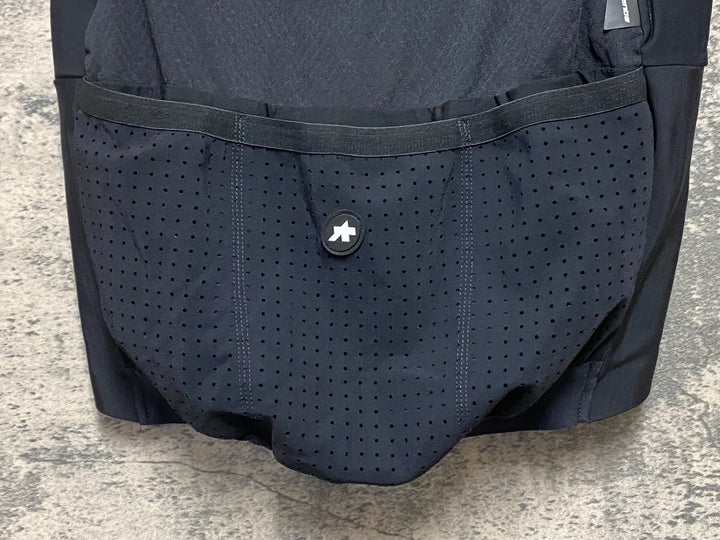 KO023 アソス assos EQUIPE R サイクルベスト ジレ 裏起毛 S 黒