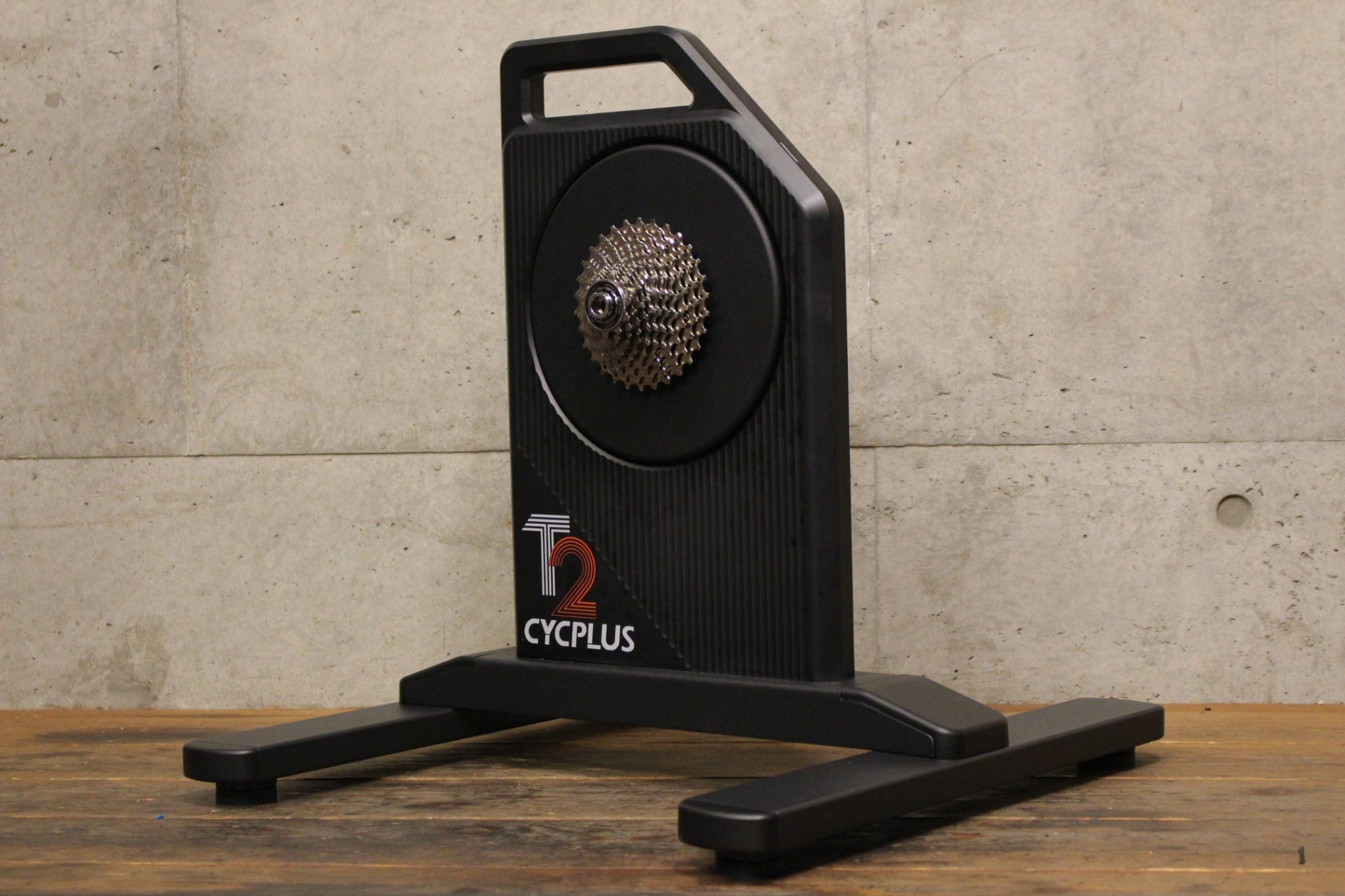 サイクプラス CYCPLUS T2H スマートトレーナー ローラー台 【福岡店