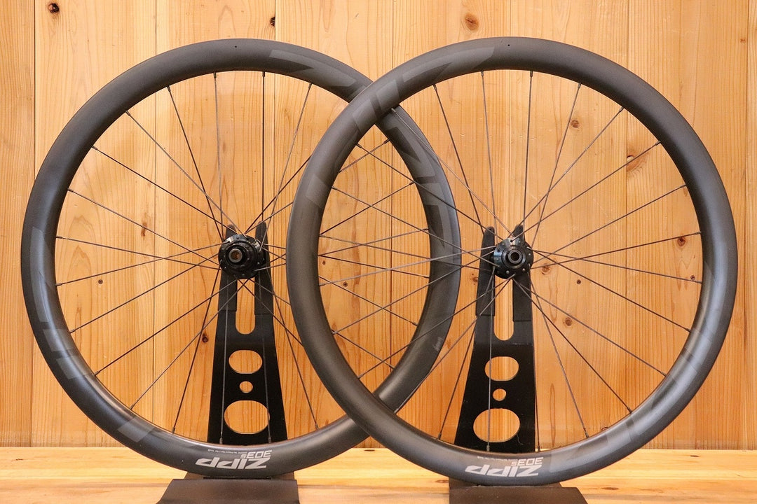 ジップ ZIPP 303 S カーボン チューブレスレディ ホイールセット シマノ 11S/12S 【芦屋店】