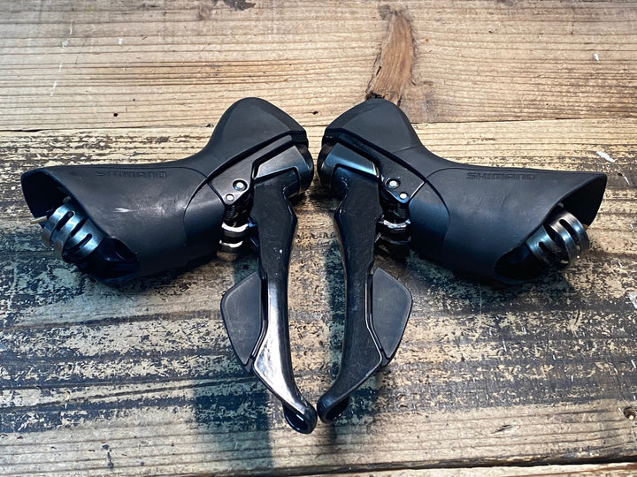 JJ070 シマノ SHIMANO ST-RS685 STIレバー 2x11S 油圧
