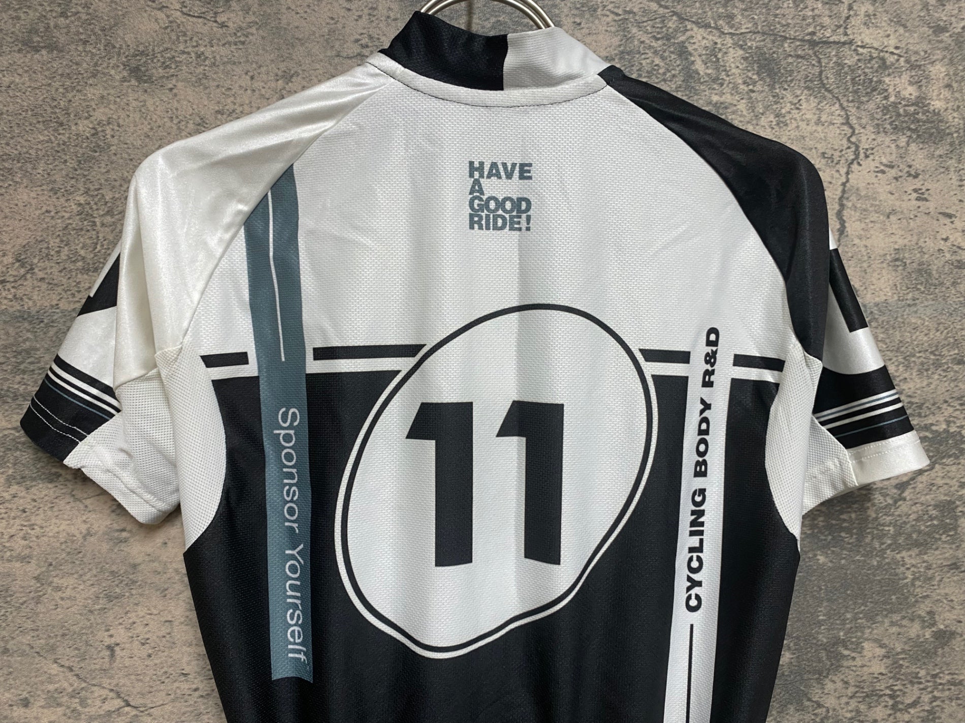 JS156 アソス ASSOS SIX DAYS 半袖 サイクルジャージ 白 黒 サイズ不明